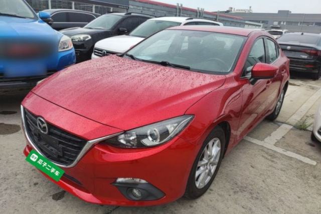Ojetý Mazda 3 Axela 2016 Sedan 1.5L Automatic Luxury Model