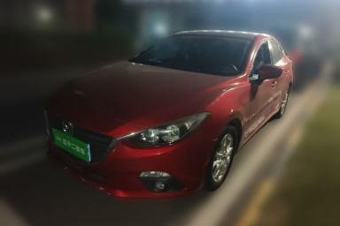 Used Mazda 3 Axela 2016 Sedan 1.5L Automatic Luxury Model
