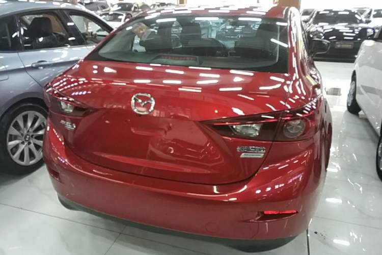 Used Mazda 3 Axela 2016 Sedan 1.5L Automatic Luxury Model Rear