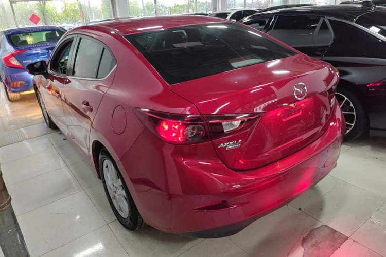 Used Mazda 3 Axela 2016 Sedan 1.5L Automatic Comfort Model Rear Left 45 Deg