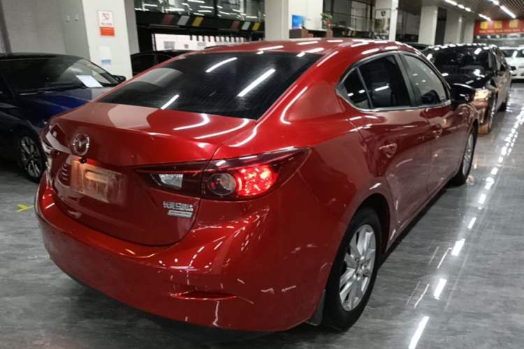 Used Mazda 3 Axela 2016 Sedan 1.5L Automatic Comfort Model Rear Right 45 Deg