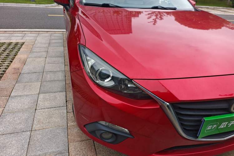 Used Mazda 3 Axela 2016 Sedan 1.5L Automatic Comfort Model Right Front Headlight