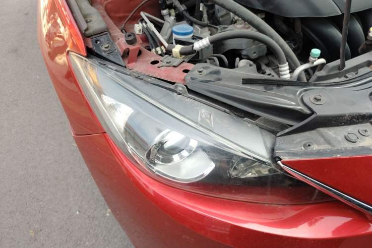 Used Mazda 3 Axela 2016 Sedan 1.5L Automatic Comfort Model Right Front Headlight