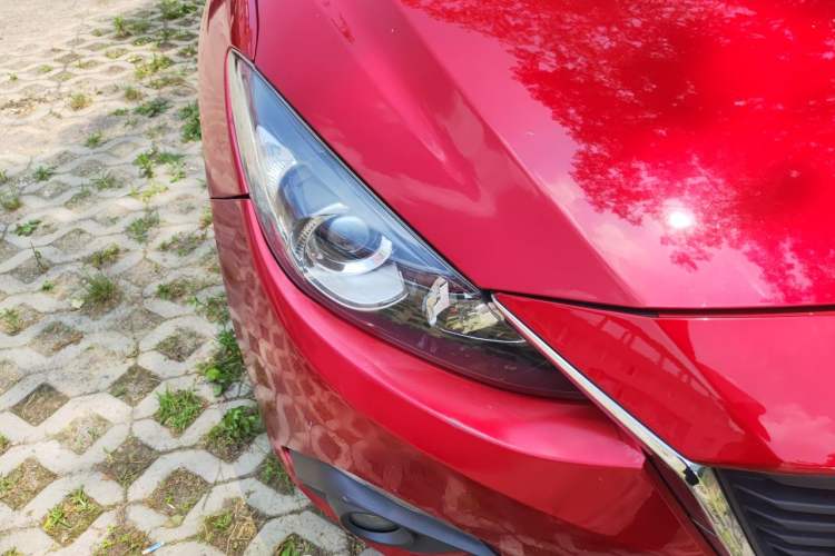 Used Mazda 3 Axela 2016 Sedan 1.5L Automatic Comfort Model Right Front Headlight