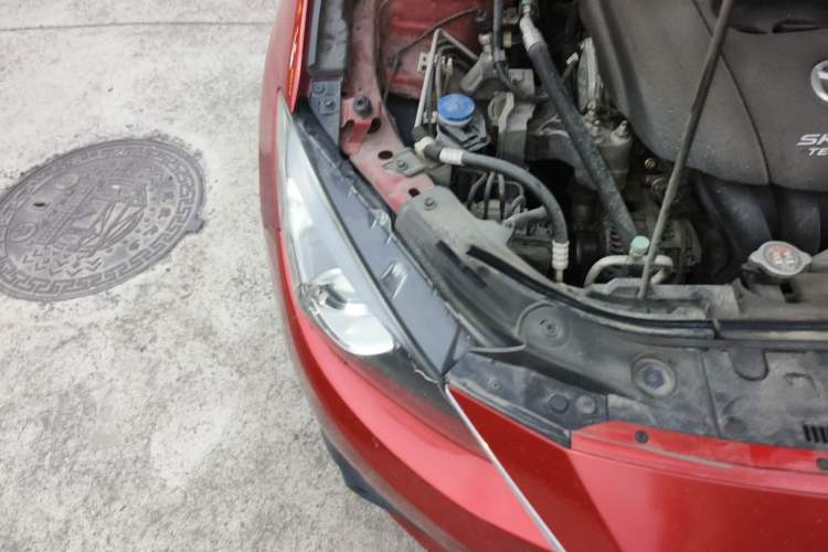 Used Mazda 3 Axela 2016 Sedan 1.5L Automatic Luxury Model Right Front Headlight