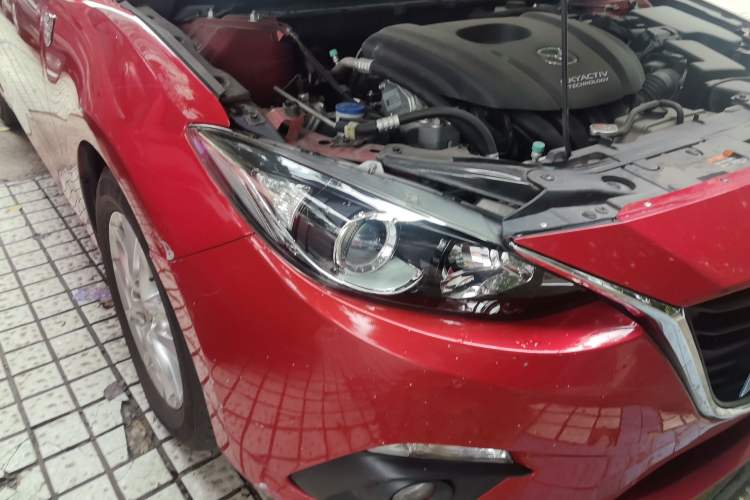 Used Mazda 3 Axela 2016 Sedan 1.5L Automatic Luxury Model Right Front Headlight