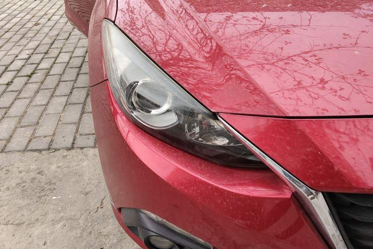 Used Mazda 3 Axela 2016 Sedan 1.5L Automatic Comfort Model Right Front Headlight