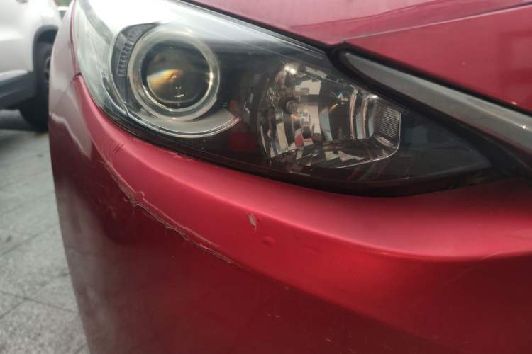 Used Mazda 3 Axela 2016 Sedan 1.5L Automatic Comfort Model Right Front Headlight