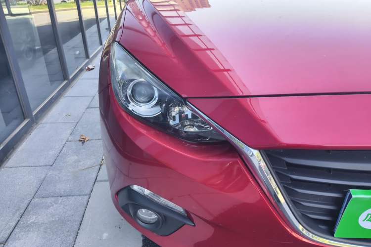 Used Mazda 3 Axela 2016 Sedan 1.5L Automatic Luxury Model Right Front Headlight