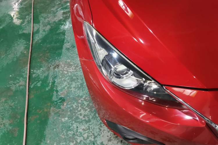 Used Mazda 3 Axela 2016 Sedan 1.5L Automatic Luxury Model Right Front Headlight