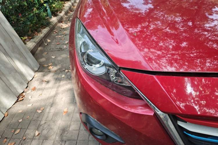 Used Mazda 3 Axela 2016 Sedan 1.5L Automatic Luxury Model Right Front Headlight