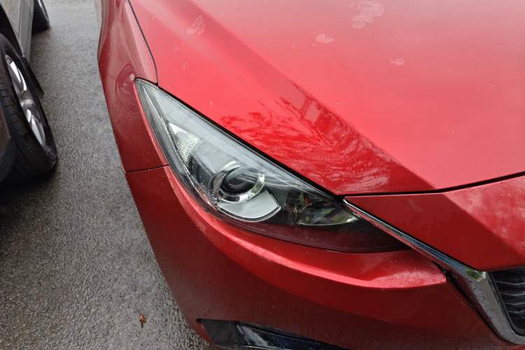 Used Mazda 3 Axela 2016 Sedan 1.5L Manual Luxury Model Right Front Headlight