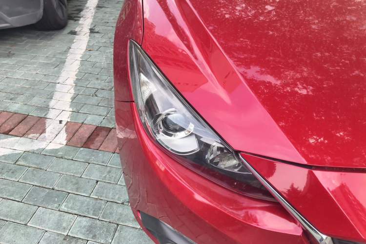 Used Mazda 3 Axela 2016 Sedan 1.5L Automatic Luxury Model Right Front Headlight