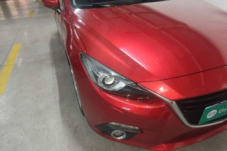 Used Mazda 3 Axela 2016 Sedan 2.0L Automatic Flagship Model Right Front Headlight