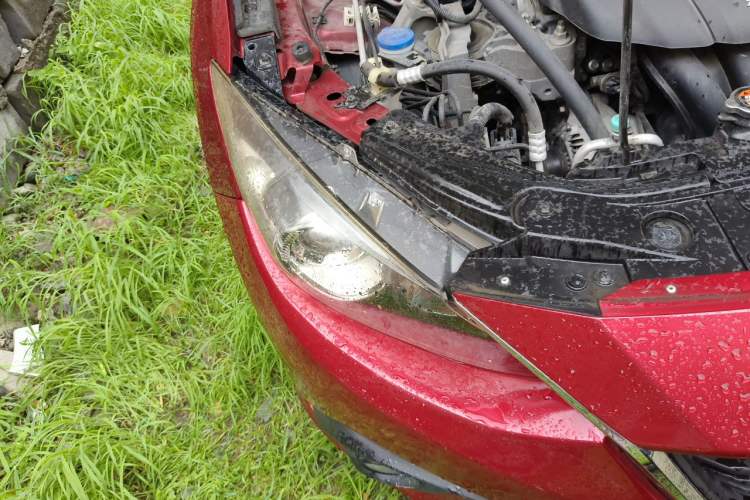 Used Mazda 3 Axela 2016 Sedan 1.5L Automatic Comfort Model Right Front Headlight