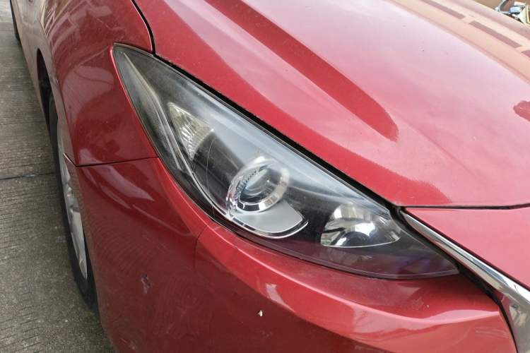 Used Mazda 3 Axela 2016 Sedan 1.5L Automatic Luxury Model Right Front Headlight