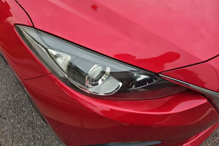 Used Mazda 3 Axela 2016 Sedan 1.5L Automatic Luxury Model Right Front Headlight