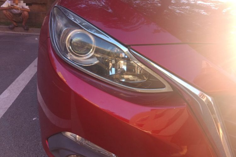 Used Mazda 3 Axela 2016 Sedan 1.5L Automatic Comfort Model Right Front Headlight