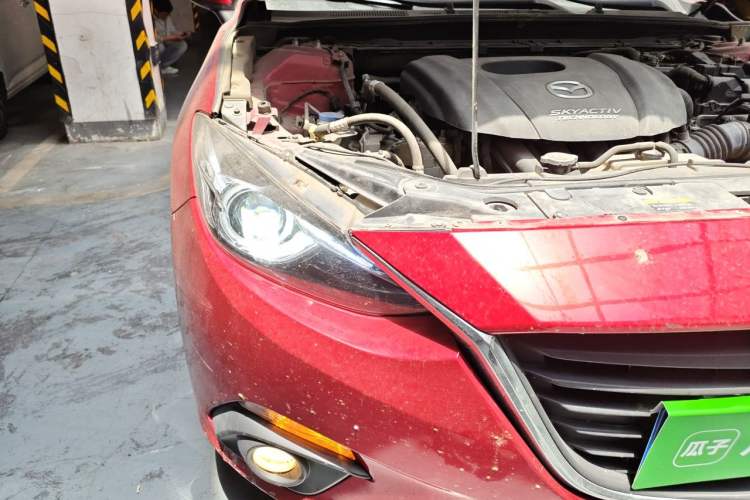 Used Mazda 3 Axela 2016 Sedan 1.5L Automatic Luxury Model Right Front Headlight