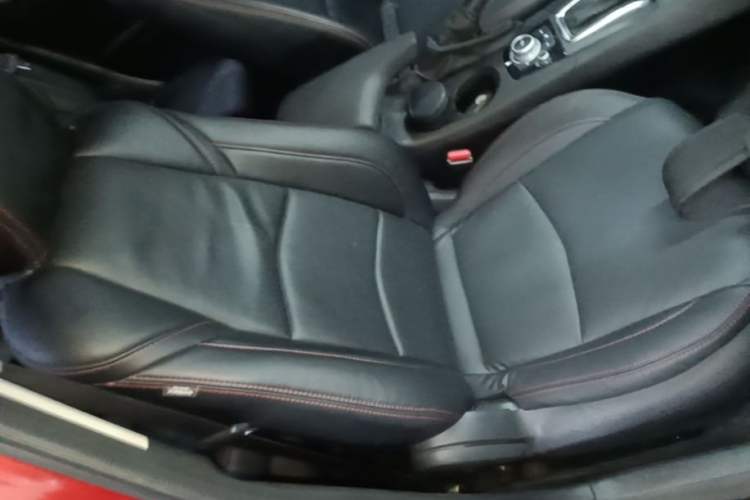 Used Mazda 3 Axela 2016 Sedan 1.5L Automatic Comfort Model Right Front Seat