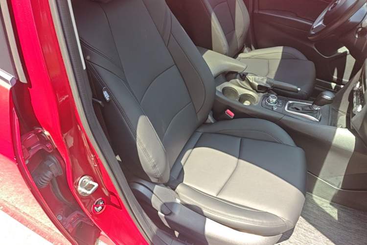 Used Mazda 3 Axela 2016 Sedan 1.5L Automatic Luxury Model Right Front Seat