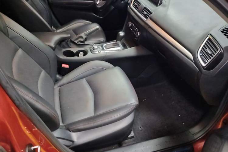 Used Mazda 3 Axela 2016 Sedan 2.0L Automatic Sport Model Right Front Seat
