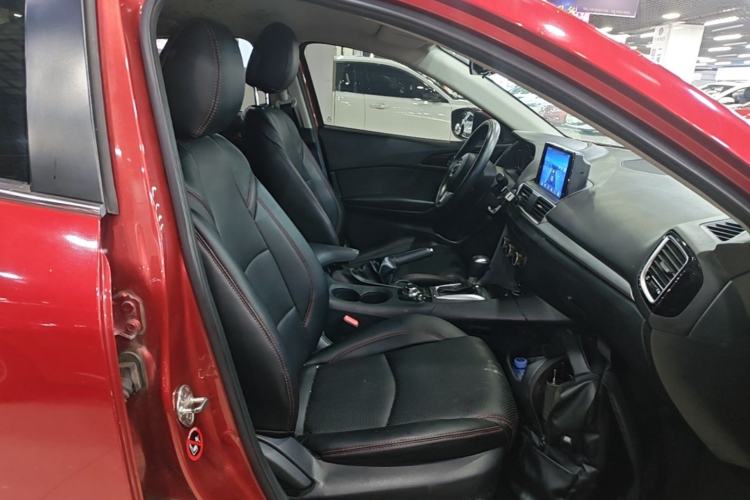 Used Mazda 3 Axela 2016 Sedan 1.5L Automatic Comfort Model Right Front Seat