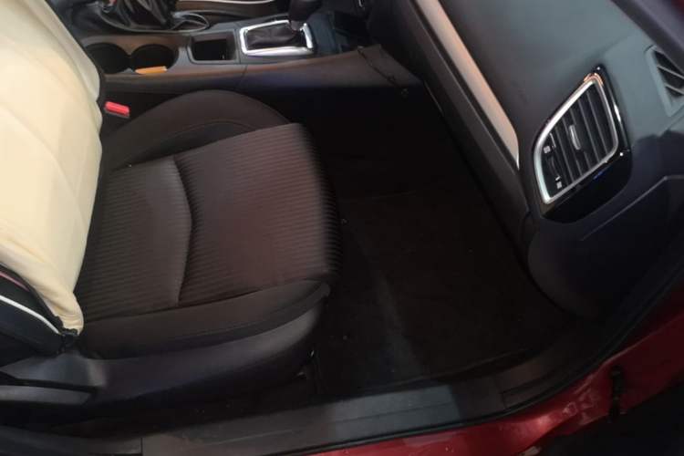 Used Mazda 3 Axela 2016 Sedan 1.5L Automatic Comfort Model Right Front Seat