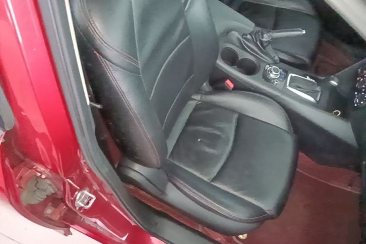 Used Mazda 3 Axela 2016 Sedan 1.5L Automatic Comfort Model Right Front Seat