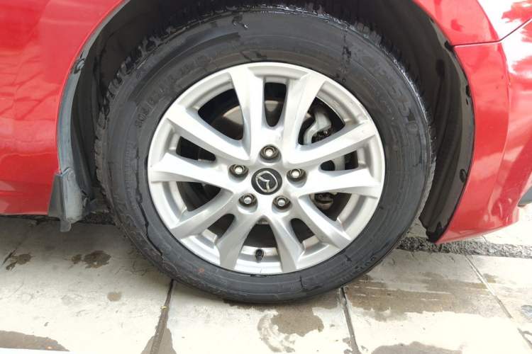 Used Mazda 3 Axela 2016 Sedan 1.5L Automatic Luxury Model Right Front Wheel Hub