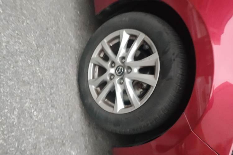 Used Mazda 3 Axela 2016 Hatchback 1.5L Automatic Luxury Model Right Front Wheel Hub