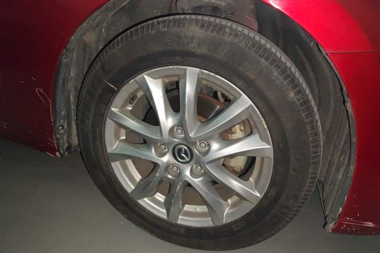 Used Mazda 3 Axela 2016 Sedan 1.5L Automatic Luxury Model Right Front Wheel Hub