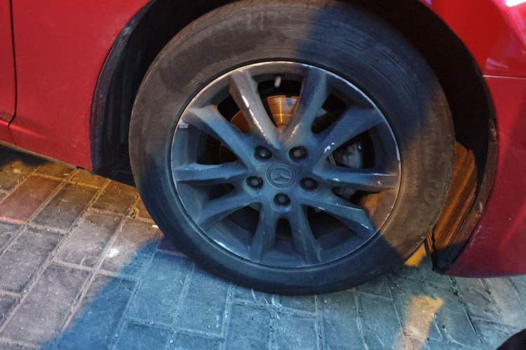 Used Mazda 3 Axela 2016 Sedan 1.5L Automatic Comfort Model Right Front Wheel Hub