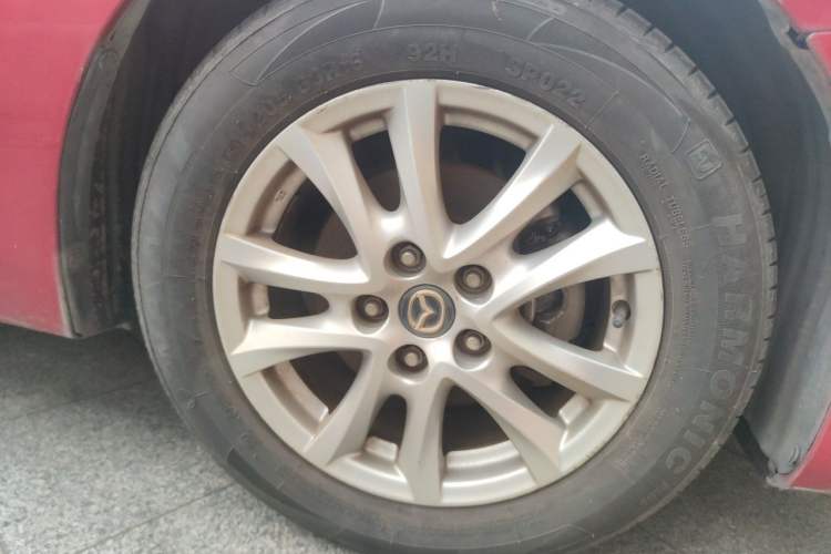 Used Mazda 3 Axela 2016 Sedan 1.5L Automatic Comfort Model Right Front Wheel Hub