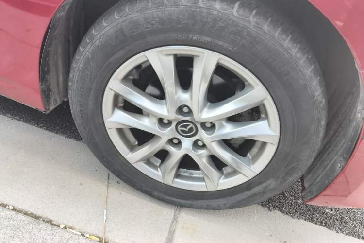 Used Mazda 3 Axela 2016 Sedan 1.5L Automatic Luxury Model Right Front Wheel Hub