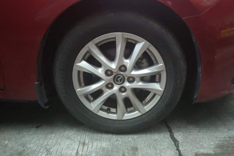 Used Mazda 3 Axela 2016 Sedan 1.5L Automatic Luxury Model Right Front Wheel Hub
