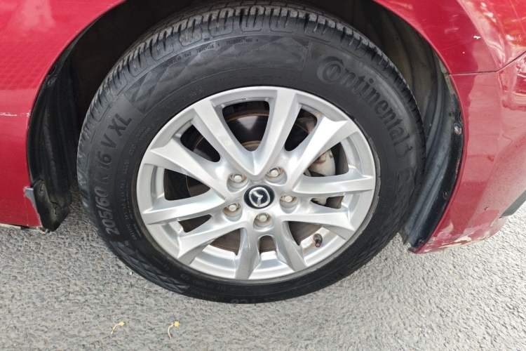 Used Mazda 3 Axela 2016 Sedan 1.5L Automatic Luxury Model Right Front Wheel Hub