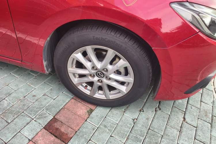 Used Mazda 3 Axela 2016 Sedan 1.5L Automatic Luxury Model Right Front Wheel Hub