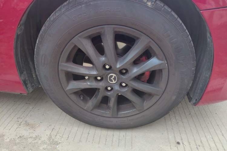 Used Mazda 3 Axela 2016 Hatchback 1.5L Automatic Comfort Model Right Front Wheel Hub