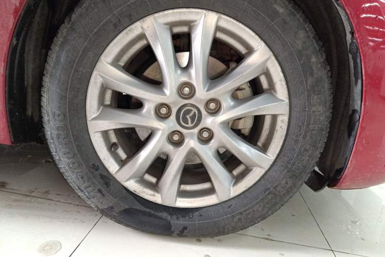 Used Mazda 3 Axela 2016 Sedan 1.5L Automatic Comfort Model Right Front Wheel Hub