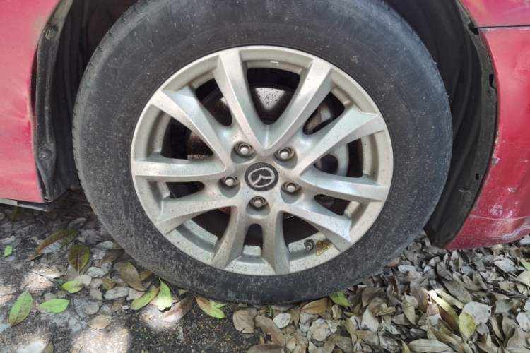 Used Mazda 3 Axela 2016 Sedan 1.5L Automatic Comfort Model Right Front Wheel Hub