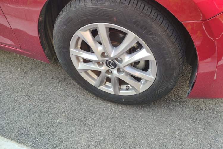 Used Mazda 3 Axela 2016 Sedan 1.5L Automatic Luxury Model Right Front Wheel Hub