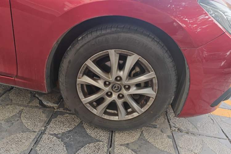 Used Mazda 3 Axela 2016 Sedan 1.5L Automatic Luxury Model Right Front Wheel Hub