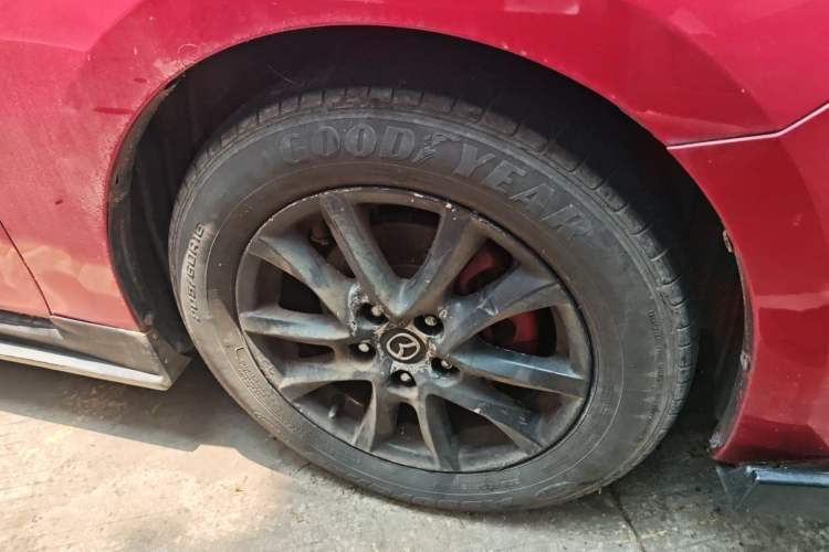 Used Mazda 3 Axela 2016 Sedan 1.5L Automatic Comfort Model Right Front Wheel Hub