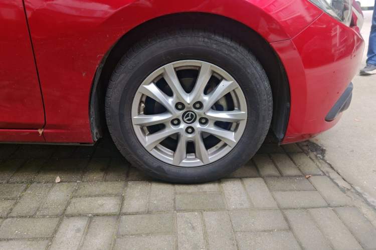 Used Mazda 3 Axela 2016 Sedan 1.5L Automatic Comfort Model Right Front Wheel Hub