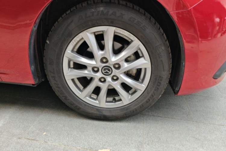 Used Mazda 3 Axela 2016 Sedan 1.5L Automatic Comfort Model Right Front Wheel Hub