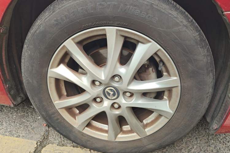 Used Mazda 3 Axela 2016 Sedan 1.5L Manual Comfort Model Right Front Wheel Hub