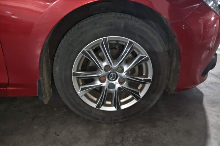Used Mazda 3 Axela 2016 Sedan 1.5L Automatic Comfort Model Right Front Wheel Hub
