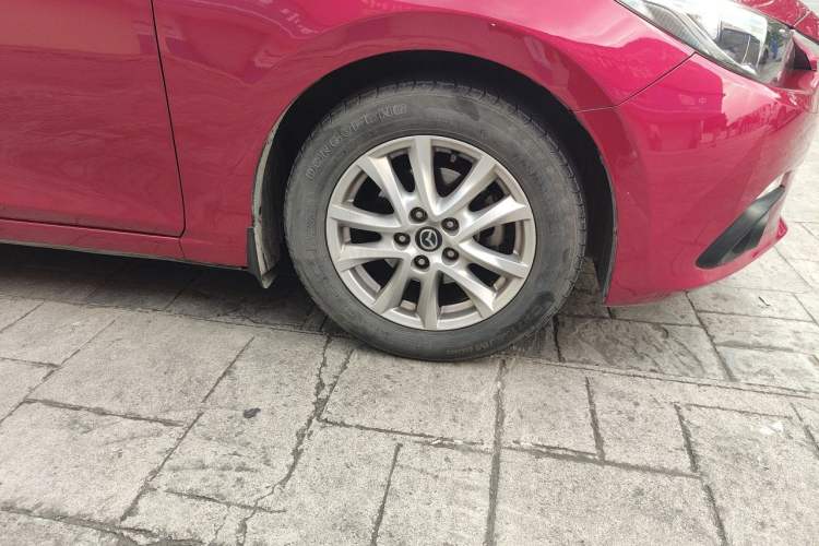 Used Mazda 3 Axela 2016 Sedan 1.5L Manual Luxury Model Right Front Wheel Hub