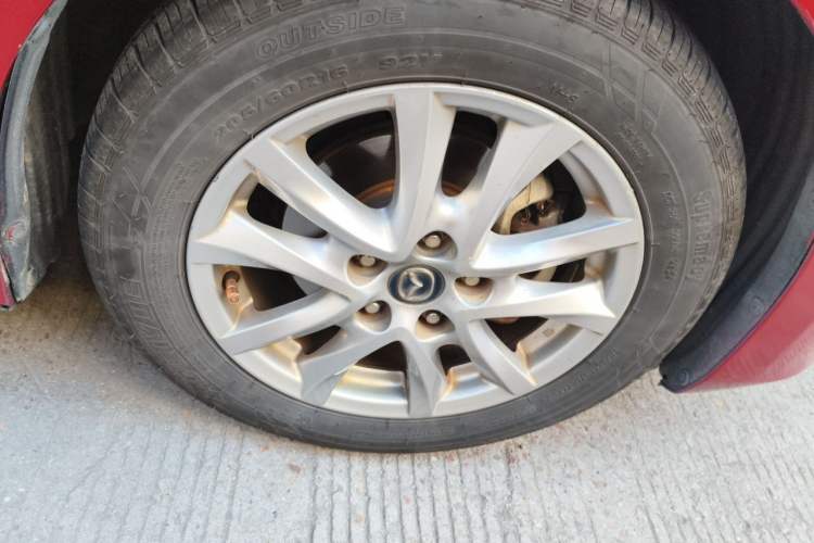 Used Mazda 3 Axela 2016 Sedan 1.5L Automatic Comfort Model Right Front Wheel Hub